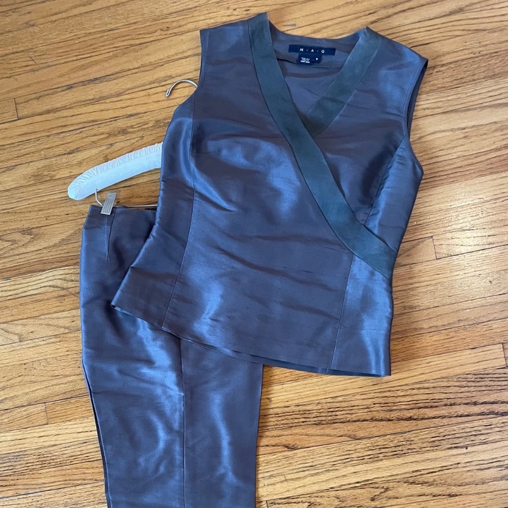 2 piece, Magaschoni M-A-G, 100% silk